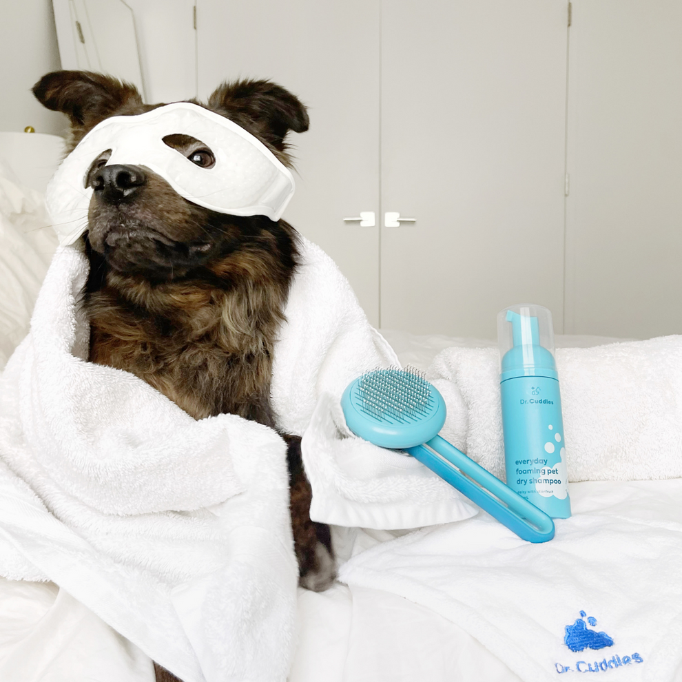 Natural Pet Dry Shampoo For Dogs & Cats Dr. Cuddles